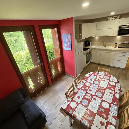 Duplex Renove 2 Chambres, Proche Pistes, Navette Et Gare, Avec Wifi Et Equipements Complets Laveissière