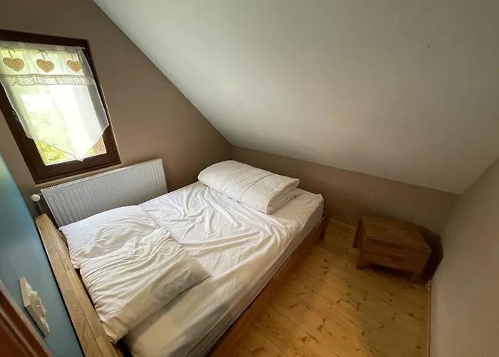 Apartment Duplex Renove 2 Chambres, Proche Pistes, Navette Et Gare, Avec Wifi Et Equipements Complets - Fr-1-787-4 Laveissiere